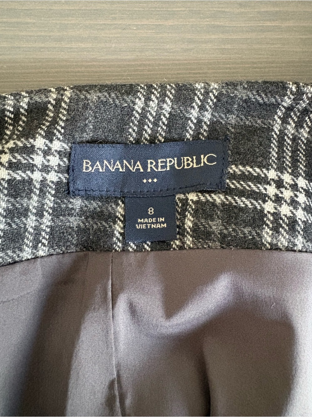 Banana Republic - Plaid A-Line Skirt - Picture 3 of 4